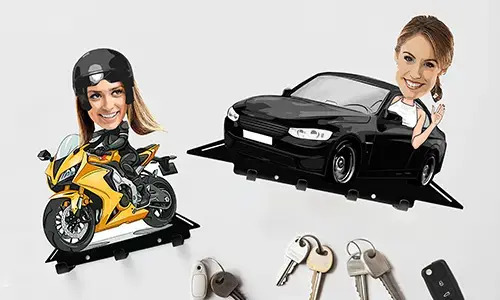 gallery-personalised-keyboard-comic-car-woman-2