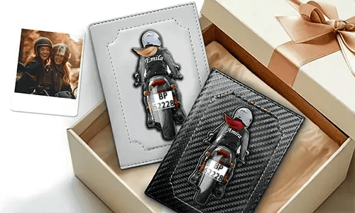 Portadocumenti personalizzato per moto con nome e numero di targa per la tua ragazza.