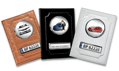 Porta documenti auto standard con auto/foto e targa per la tua ragazza