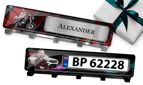 Keyhanger with your picture and license plate