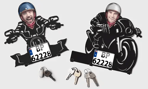 gallery-keyholder-wall-motorcycle-rider-skeleton-face-license-plate-and-text-printed-3
