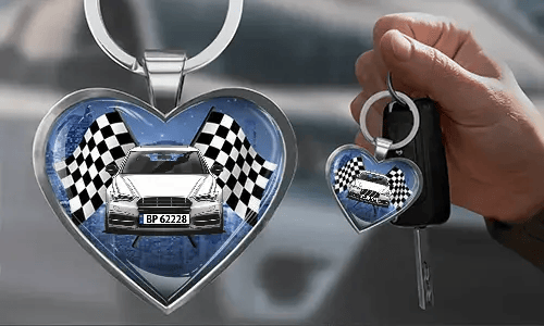gallerykeychain-heart-with-car-personalized-3
